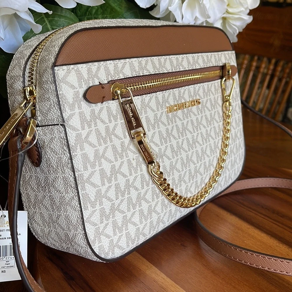 MICHAEL Kors Jet Set Large Logo Crossbody Bag